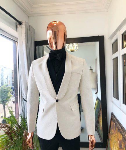 A classic white Ivory Floral jacquard shawl lapel Suit