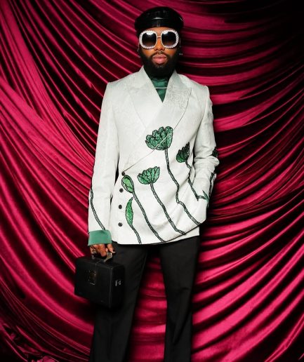 The “SAPE” 7 Suit