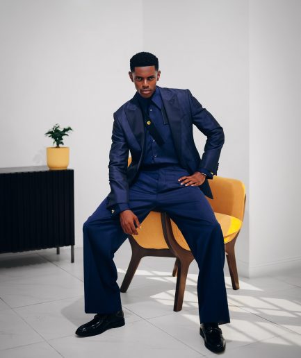 The Unaltered Suit 3 Vs 1