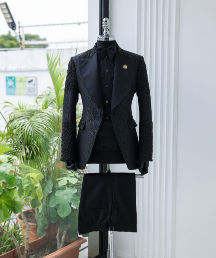 The HEA 3 vs 1 Suit