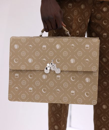 The UC3 – LK 8 vs 1 Suit