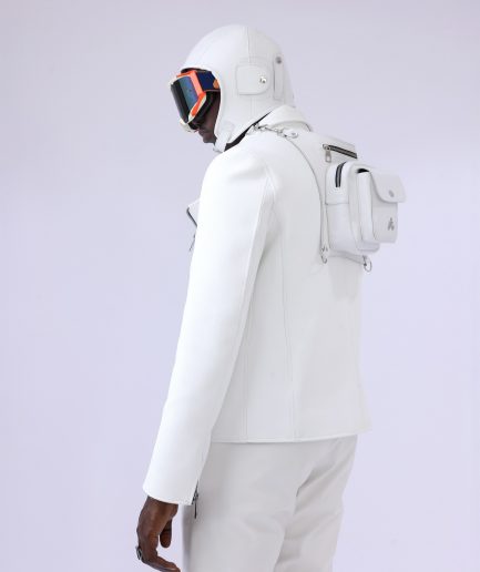 The UC2 - LK 6 - Leather