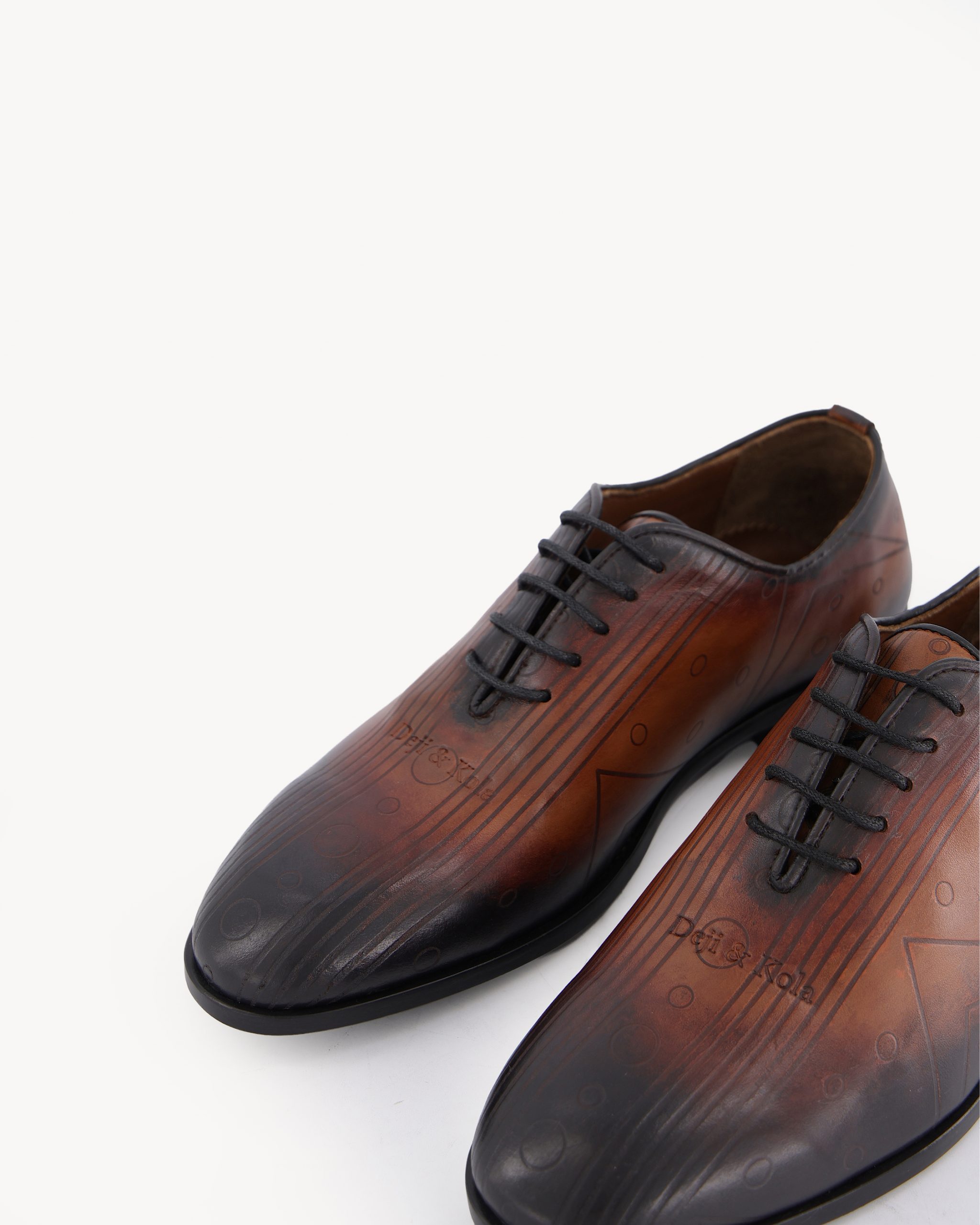 Shop Brown Patina Men’s Lace-Up Shoe | Deji & Kola