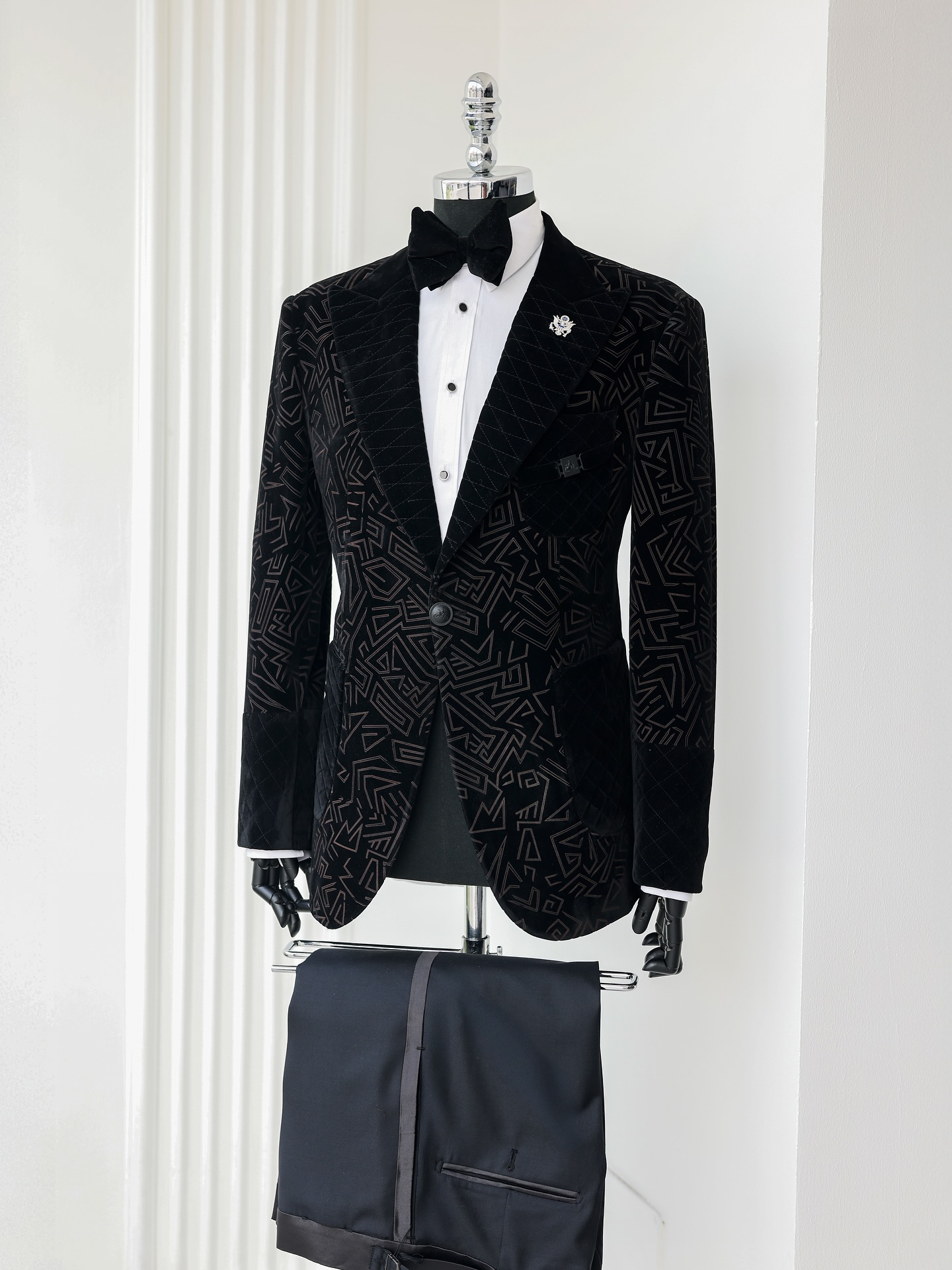 Buy Black Velvet Smoking Jacket – Alkebulan Suit | Deji & Kola