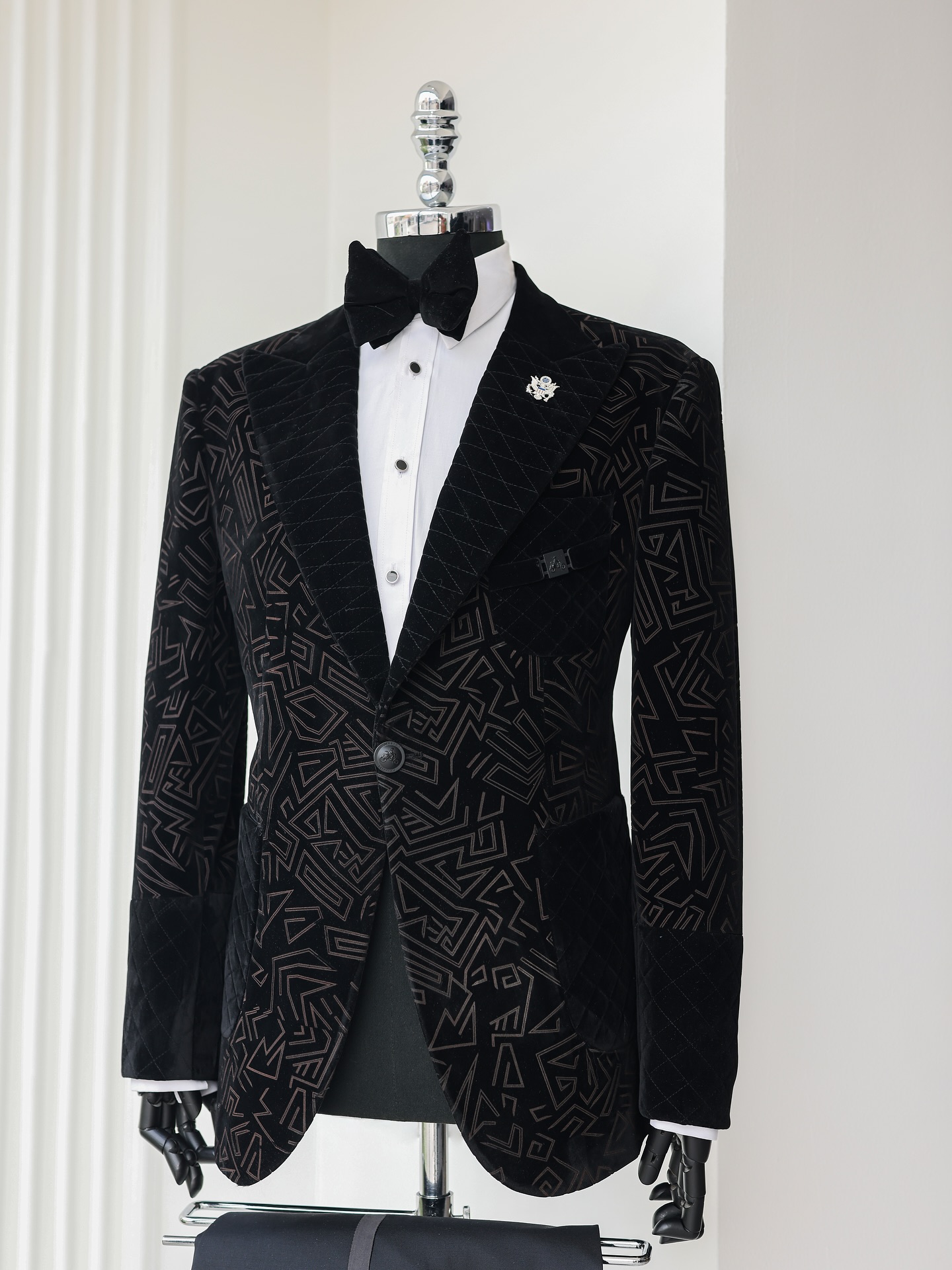Buy Black Velvet Smoking Jacket – Alkebulan Suit | Deji & Kola