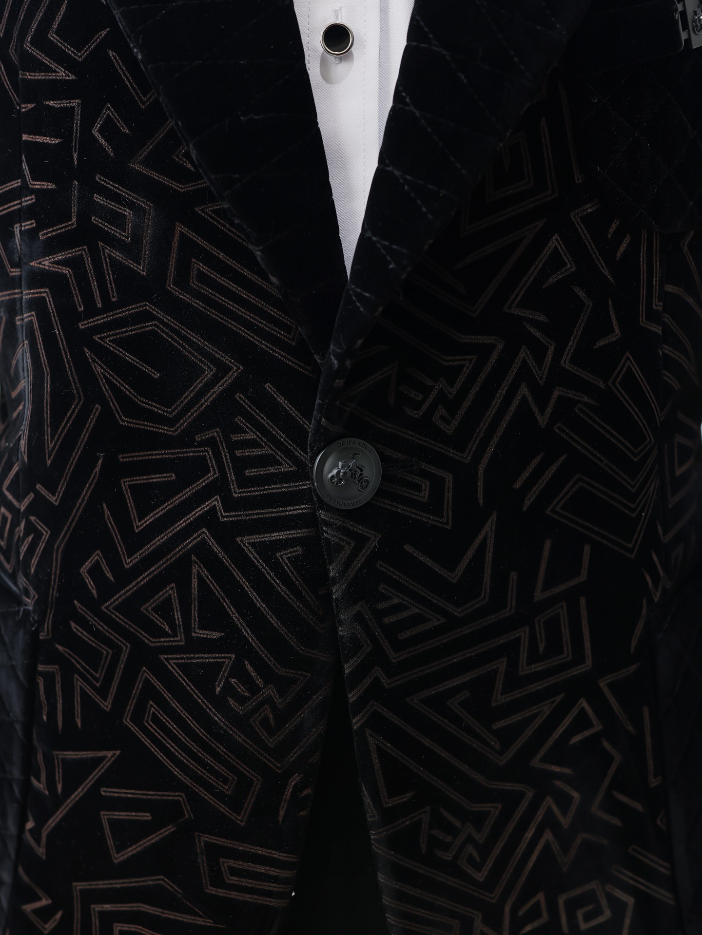 Buy Black Velvet Smoking Jacket – Alkebulan Suit | Deji & Kola