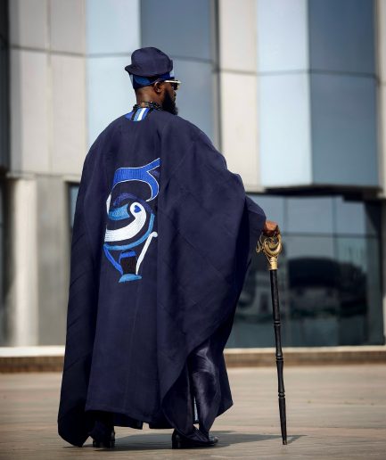 The “Regal Sapphire” Agbada.