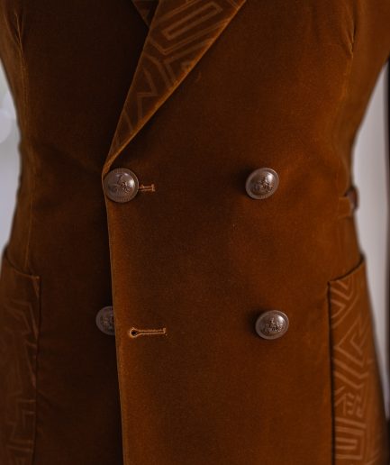 The “Alkebulan” Suit 4