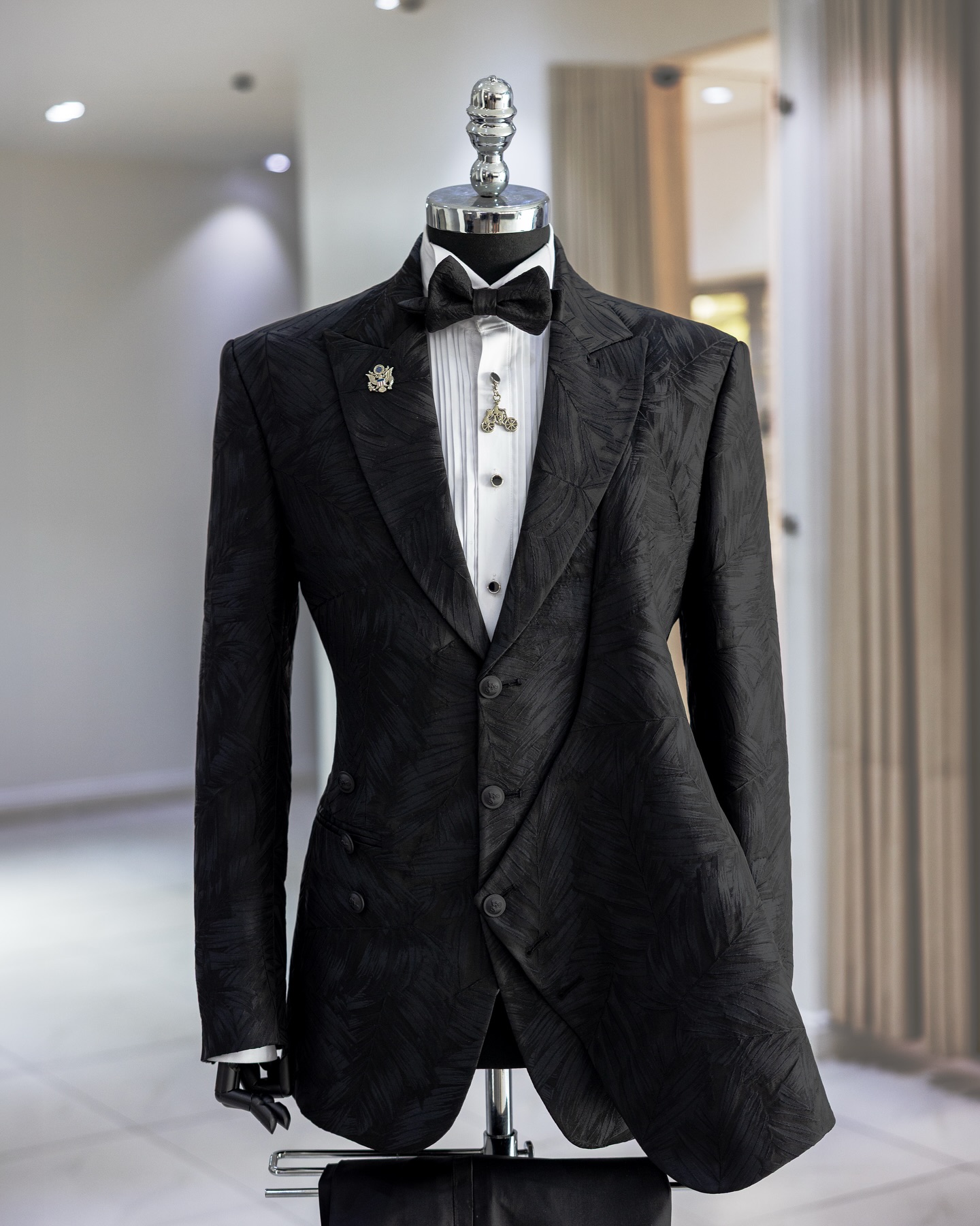 Shop Black Jacquard Wrap for Men - Cedar Suit | Deji & Kola