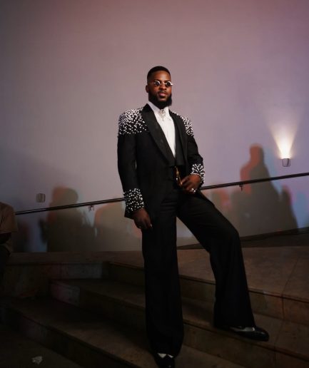 The “Just d2 of us” Suit 1 vs 3