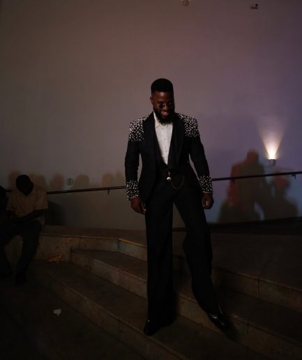 The “Just d2 of us” Suit 1 vs 3