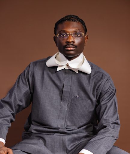 A “MITH” (Man In The Hood) TradX 4