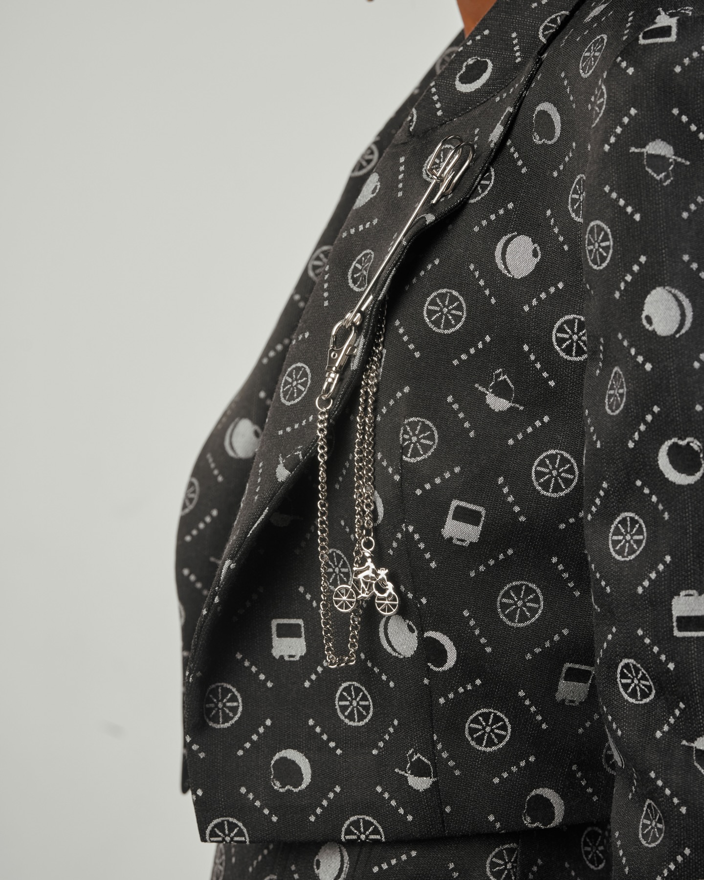 Buy Monochrome Crop Jacket Set and Corset | Deji&Kola