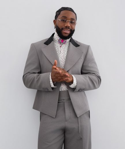 The "Sophisticated Drama" – Monochrome Grey Suit