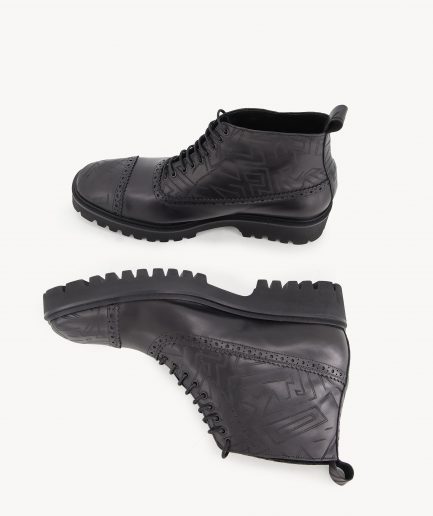 DKBT 06 - Boot