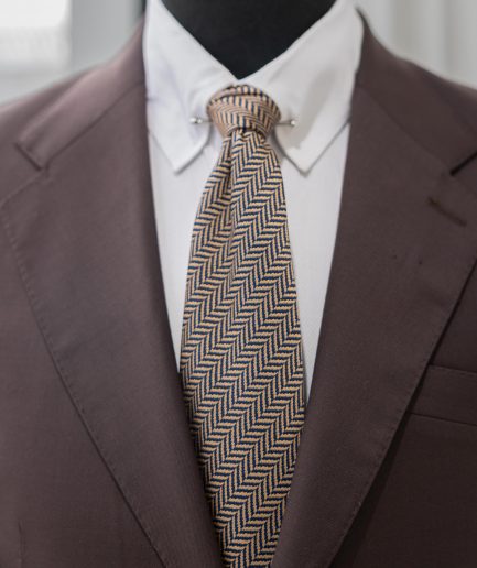 The "DBS" 1 – Brown Business Suit with Notch Lapel