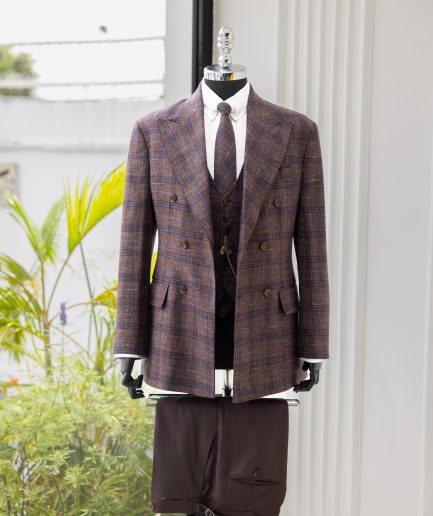 The "DBS" 2 – Brown Double-Breasted Check Suit