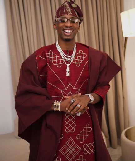 Burgundy Embroidered Agbada