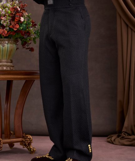 Adam Terra -  Look 8
