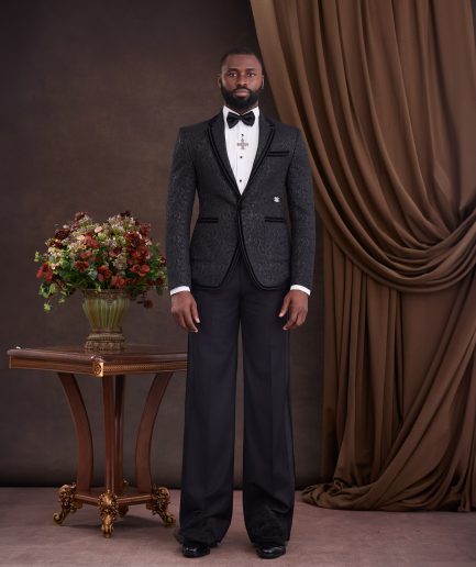 Adam Terra - Look 11