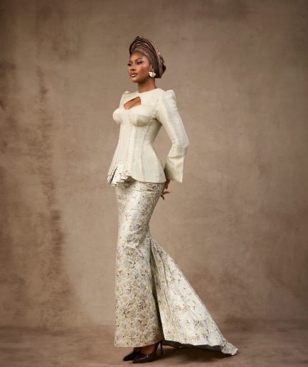 The Deola Trad - Ayeye Ijade 2 (Look 11)